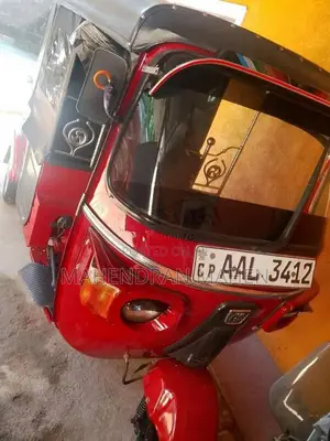 Bajaj RE 2013 Three Wheel (Used)