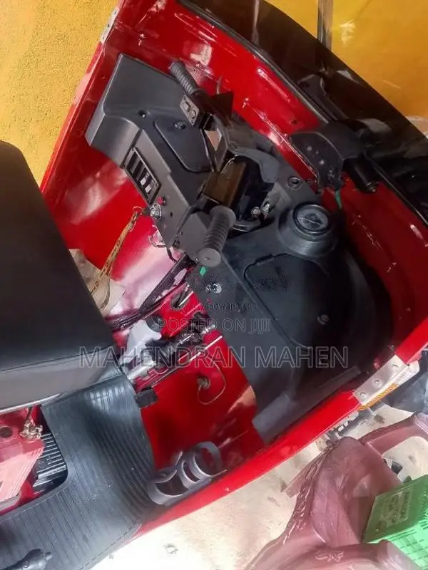 Bajaj RE 2013 Three Wheel (Used)