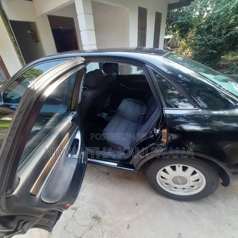 Audi A4 2000 Car (Used)
