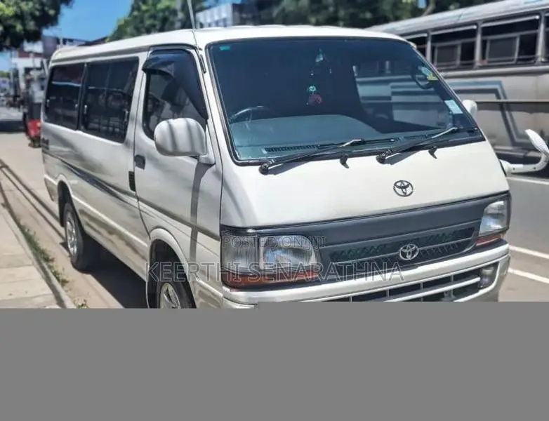 Toyota Lh119 Dolphin 1992 Van (Used)