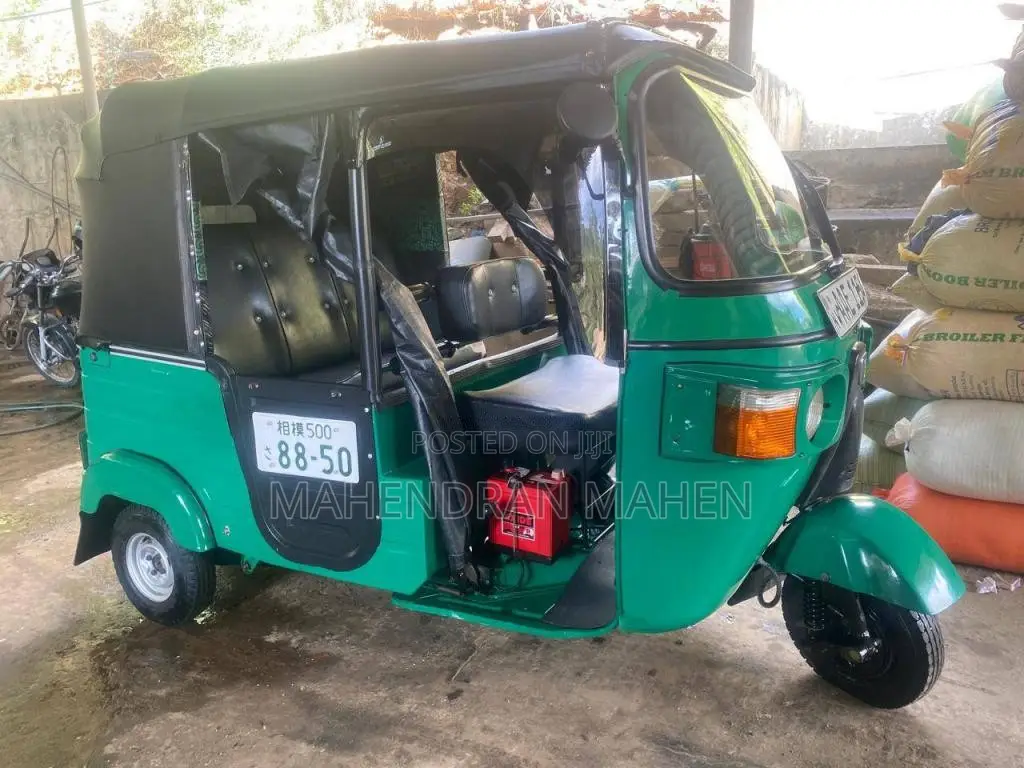 Bajaj RE 2012 Three Wheel (Used)