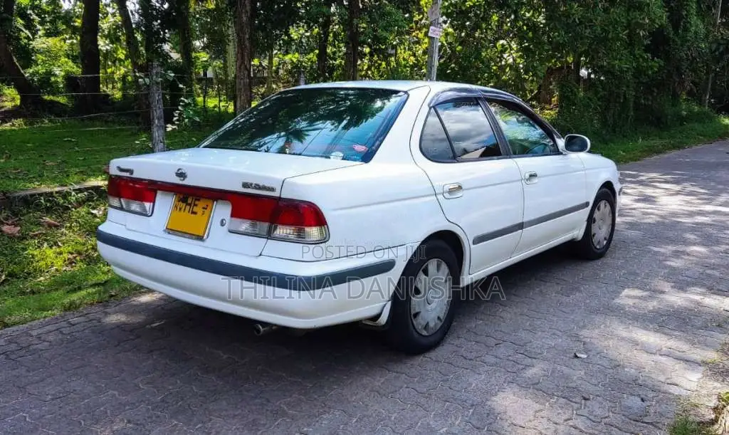 Nissan FB15 2000 Car (Used)