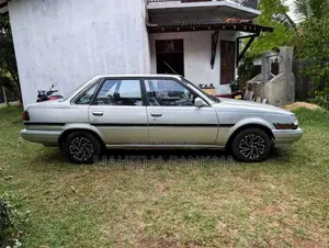 Toyota Corona AT150 1988 Car (Used)
