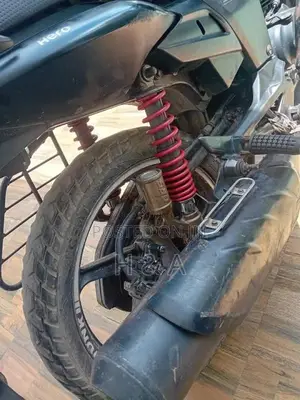 Hero-Honda Hunk 2018 Motorbike (Used)