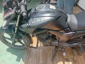 Hero-Honda Hunk 2018 Motorbike (Used)