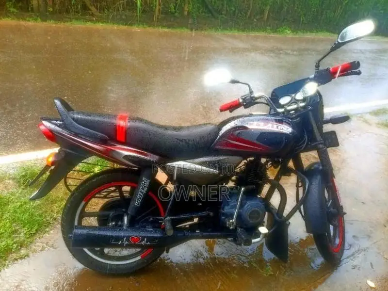 Bajaj Platina 100 2014 Motorbike (Used)