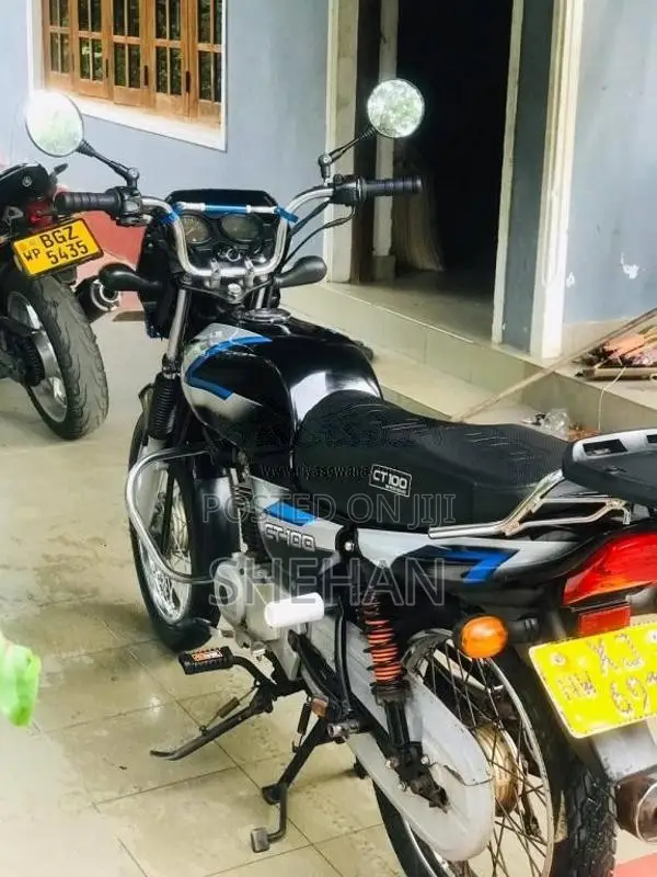 Bajaj CT-100 2012 Motorbike (Used)
