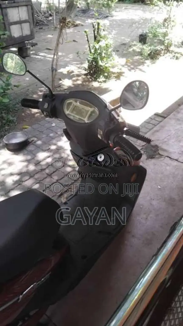 Hero Electric 2018 Motorbike (Used)