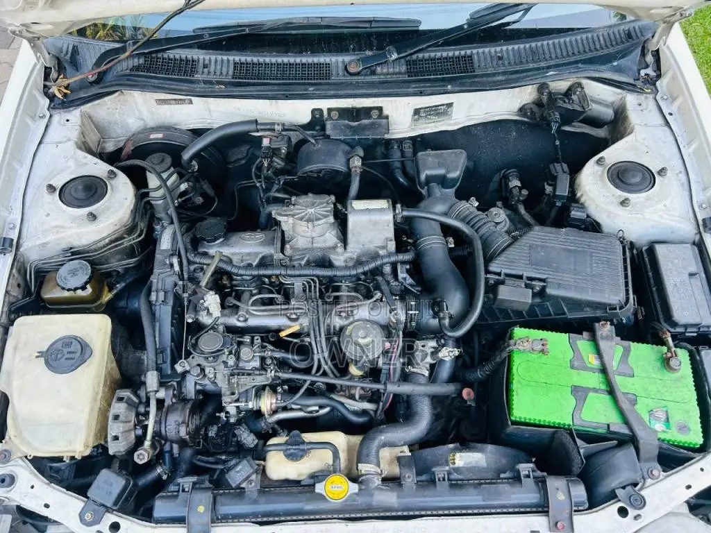 Toyota COROLLA CE110 1997 Car (Used)
