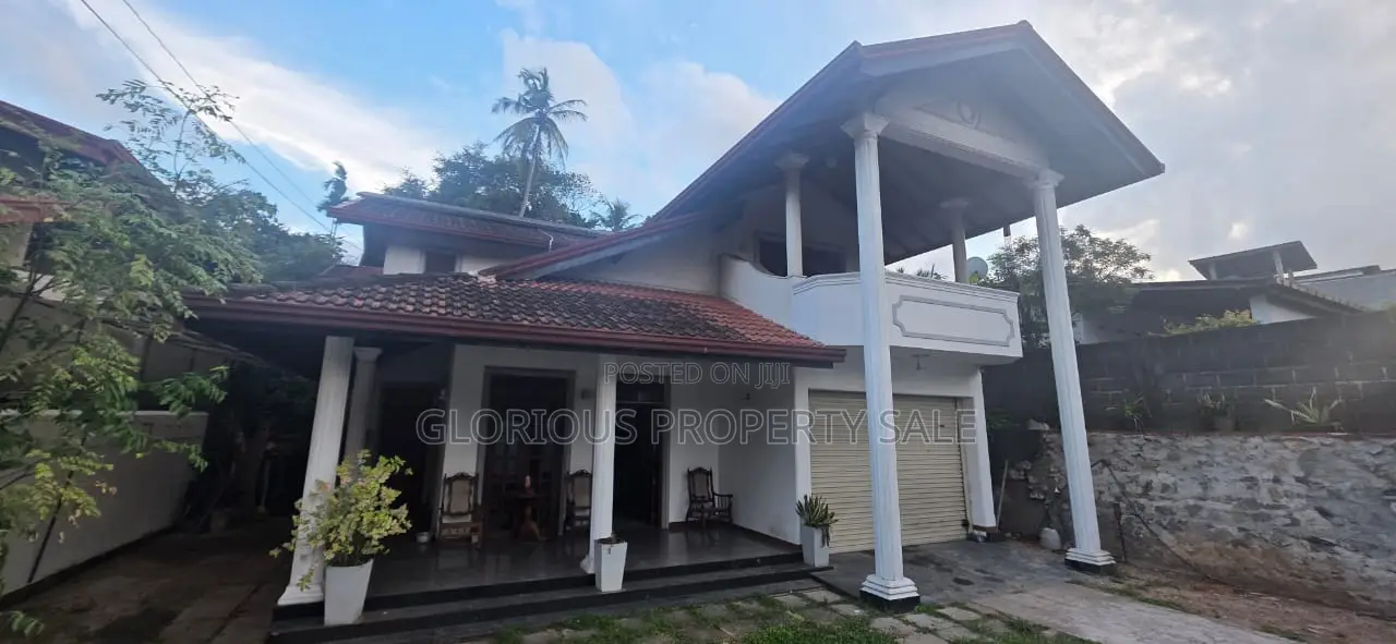 4bdrm House in Kiribathgoda for sale