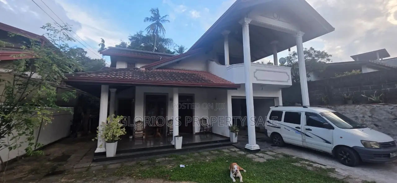 4bdrm House in Kiribathgoda for sale