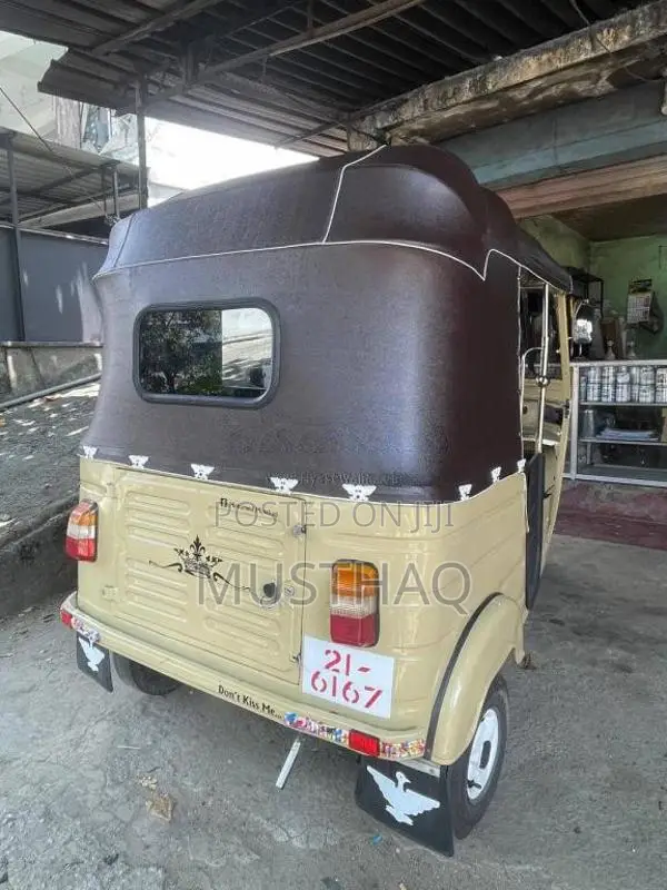 Bajaj 2 Stroke 1998 Three Wheel (Used)