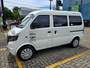 Micro Mpv 2015 Van (Used)