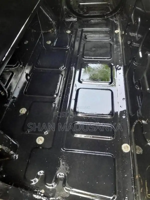 Bajaj 4 Stroke 2015 Three Wheel (Used)