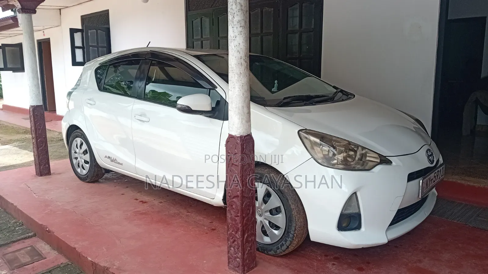 Toyota Aqua 2012 White