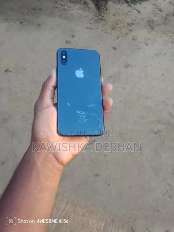 Apple iPhone X (Used)
