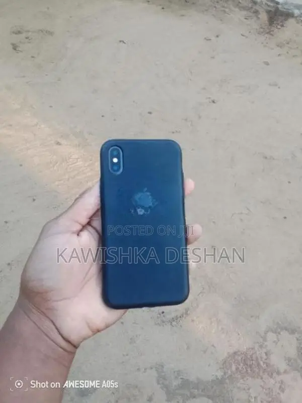 Apple iPhone X (Used)