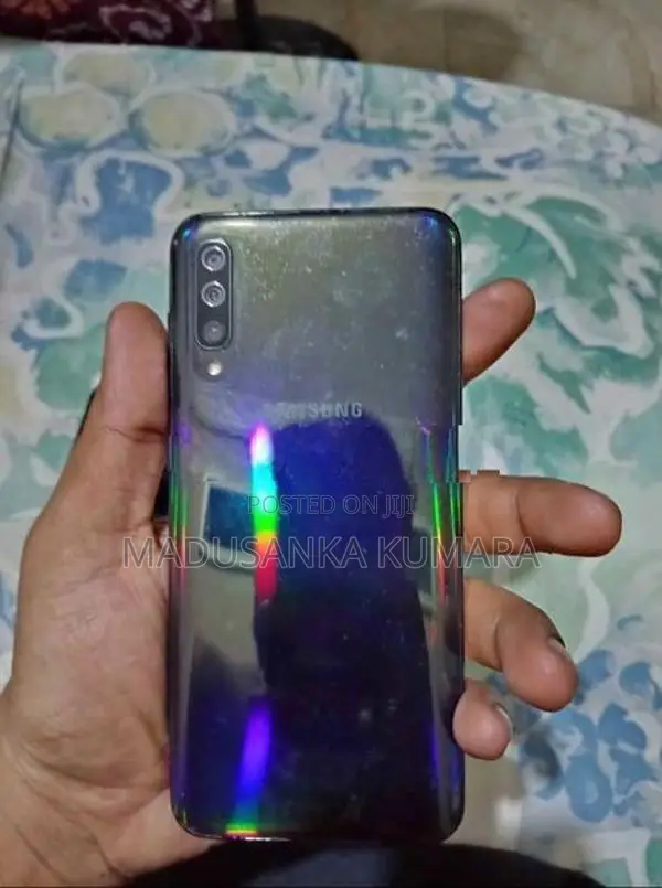 Samsung Galaxy A50 (Used)