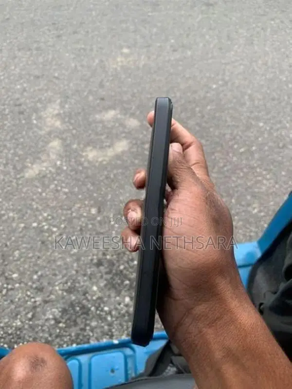 Samsung Galaxy A30 (Used)