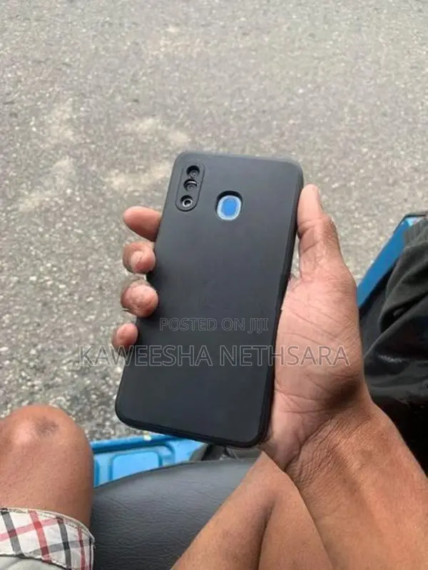 Samsung Galaxy A30 (Used)