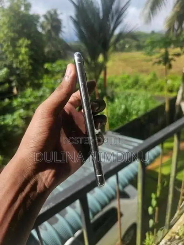Apple iPhone 11 Pro (Used)
