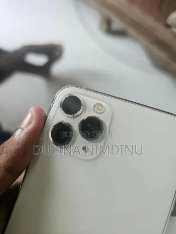 Apple iPhone 11 Pro (Used)