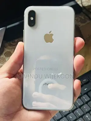 Apple iPhone X (Used)