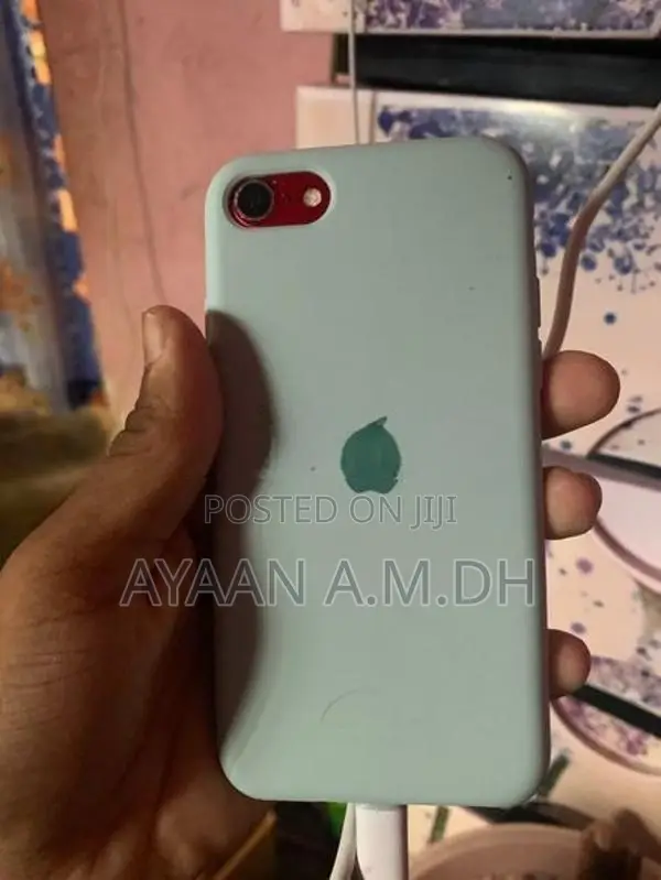 Apple iPhone 7 (Used)