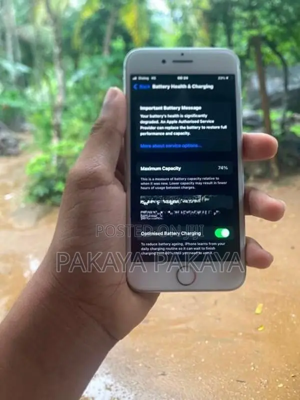 Apple iPhone 8 (Used)