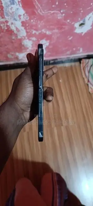 Samsung Galaxy A17 (Used)
