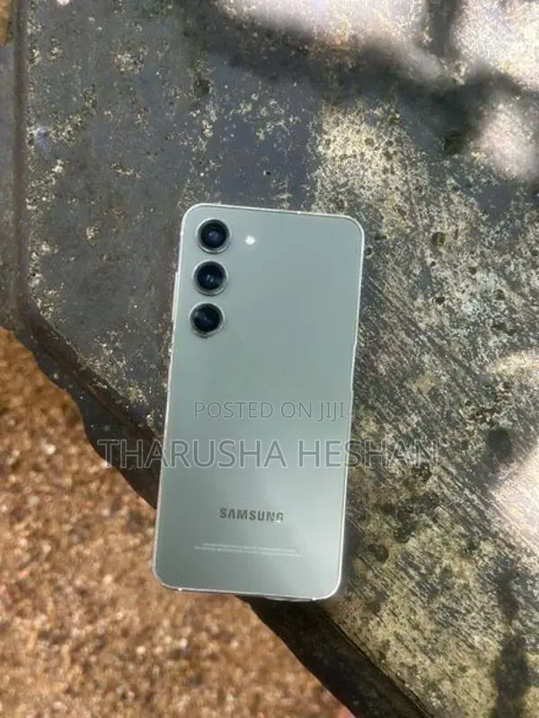 Samsung Galaxy S23 (Used)