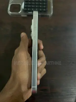 Apple iPhone 16 Pro (Used)
