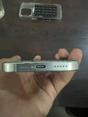 Apple iPhone 16 Pro (Used)