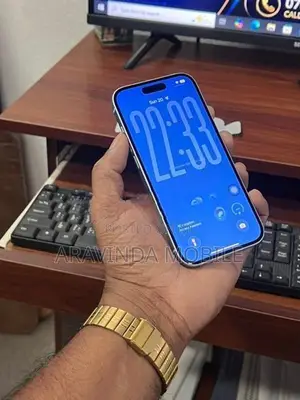 Apple iPhone 15 (Used)