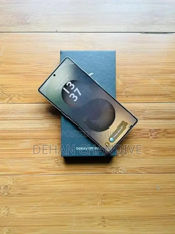 Samsung Galaxy S25 Ultra (Used)