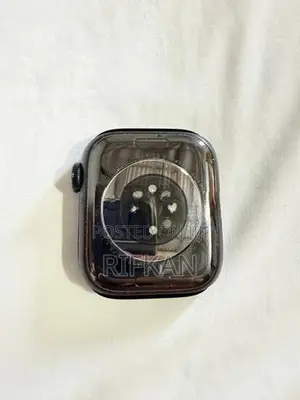 Apple Watch Series 8