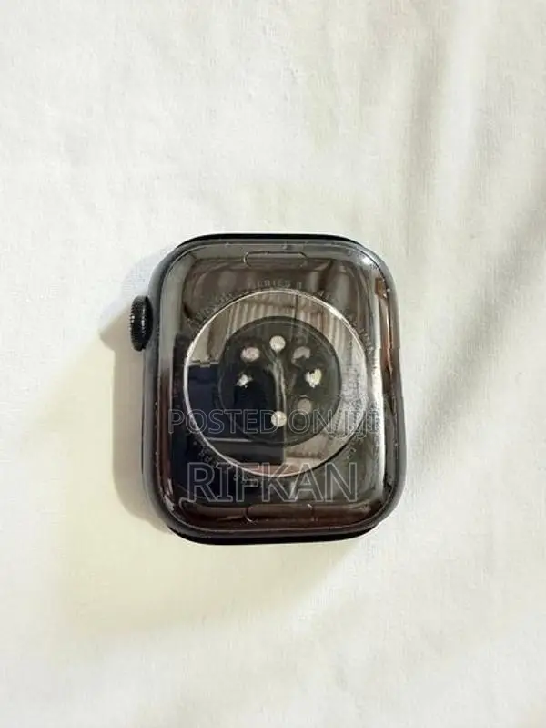 Apple Watch Series 8