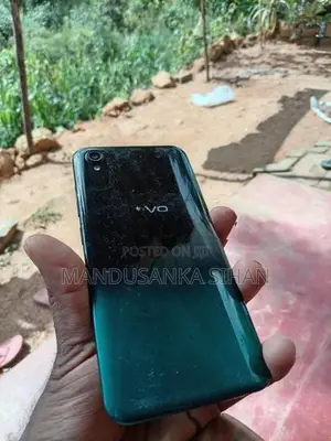 Vivo Y1s (Used)