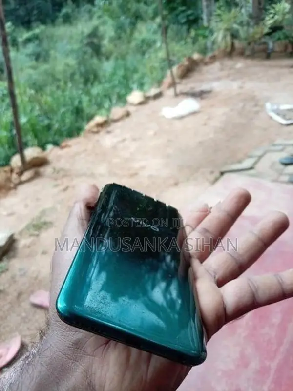Vivo Y1s (Used)
