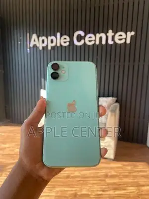 Apple iPhone 11 (Used)