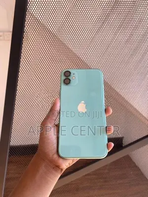 Apple iPhone 11 (Used)