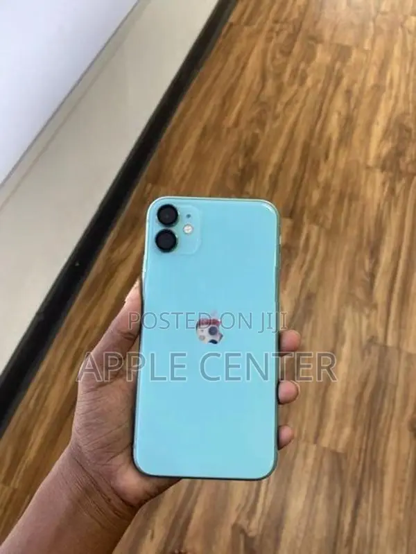 Apple iPhone 11 (Used)