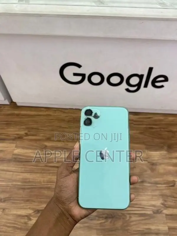 Apple iPhone 11 (Used)