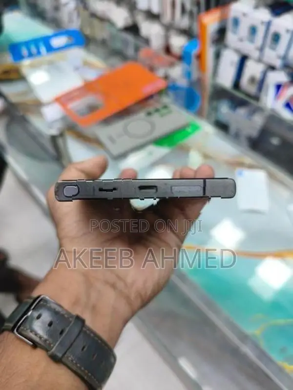 Samsung Galaxy S24 Ultra (Used)