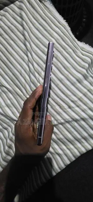 Samsung Galaxy S23 Ultra (Used)
