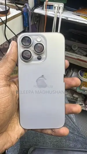 Apple iPhone 15 Pro (Used)