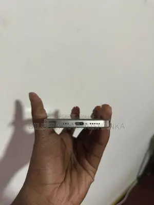 Apple iPhone 15 Pro (Used)