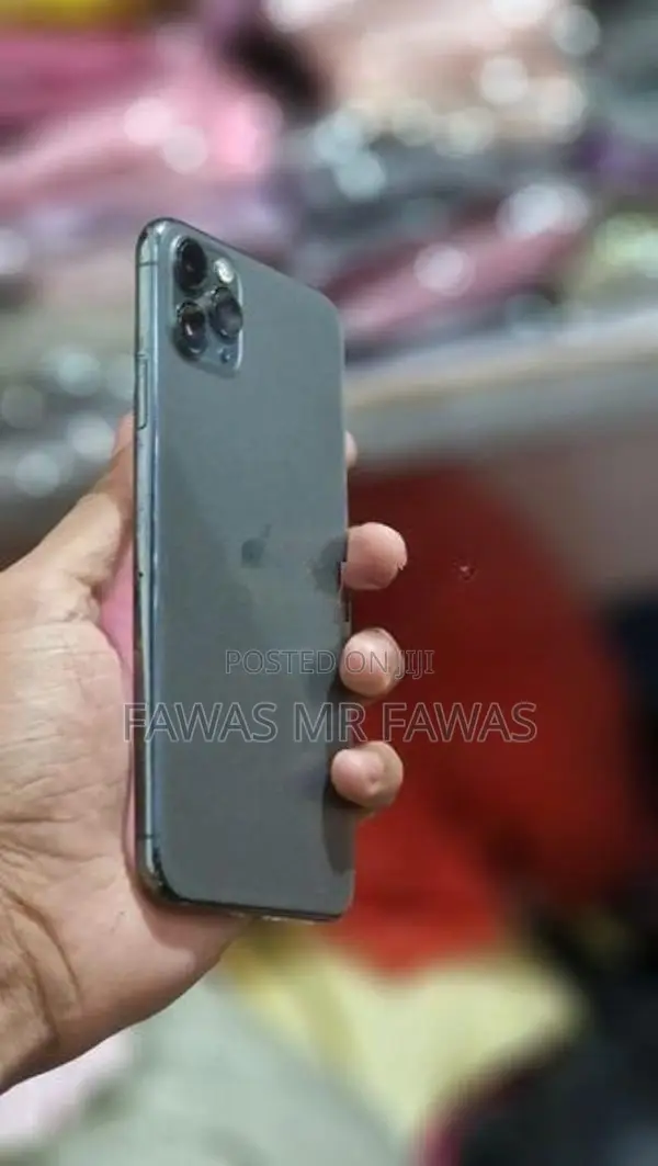 Apple iPhone 11 Pro Max (Used)