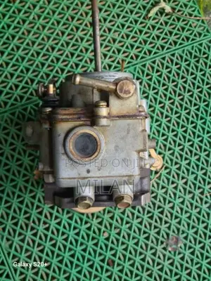 Nissan B11 carburetor for Car