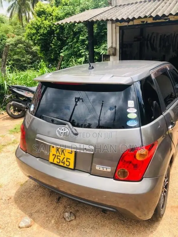 ToyotaIstWEATHERSTRIP for All